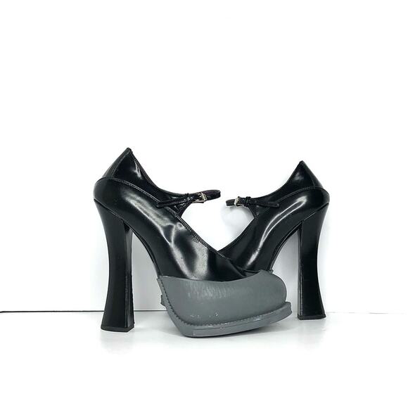 Prada AW2012 Runway Moira Rose Maryjane Rubber Cap Toe Heeled Pumps 38.5 - Picture 3 of 9